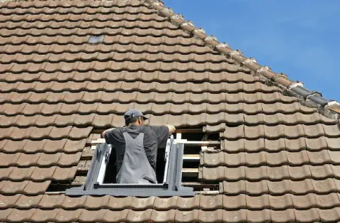 Pose de velux - Saint-Paulet-de-Caisson